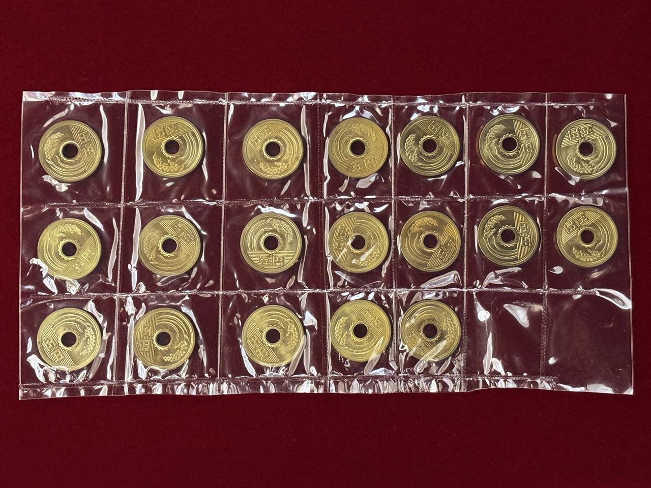 Japan] 5 yen brass coins, set of 19, Showa 62-Heisei 16 (1987-2004