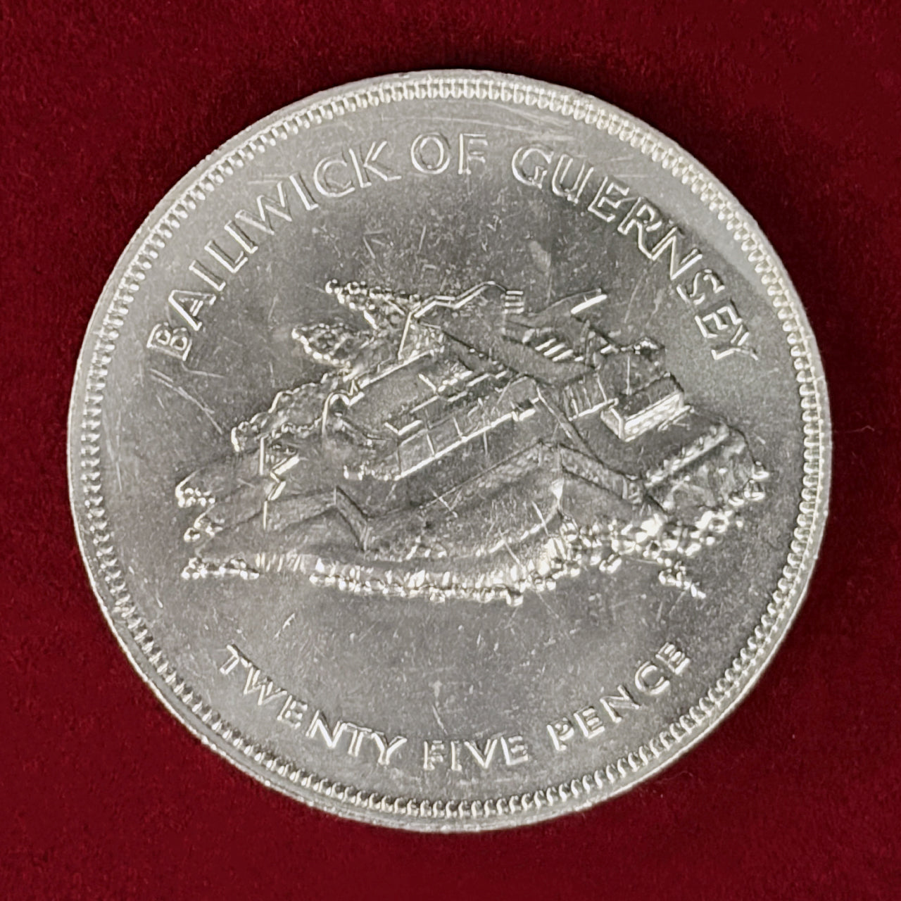 ガーンジー島】エリザベス2世在位25周年 25ペンス 白銅貨 1977［C