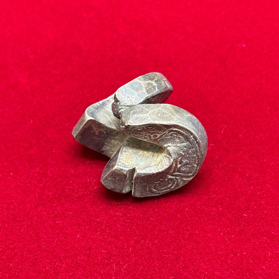 [Thailand] Saddle-shaped silver tablet 60.66g [D-0000001]