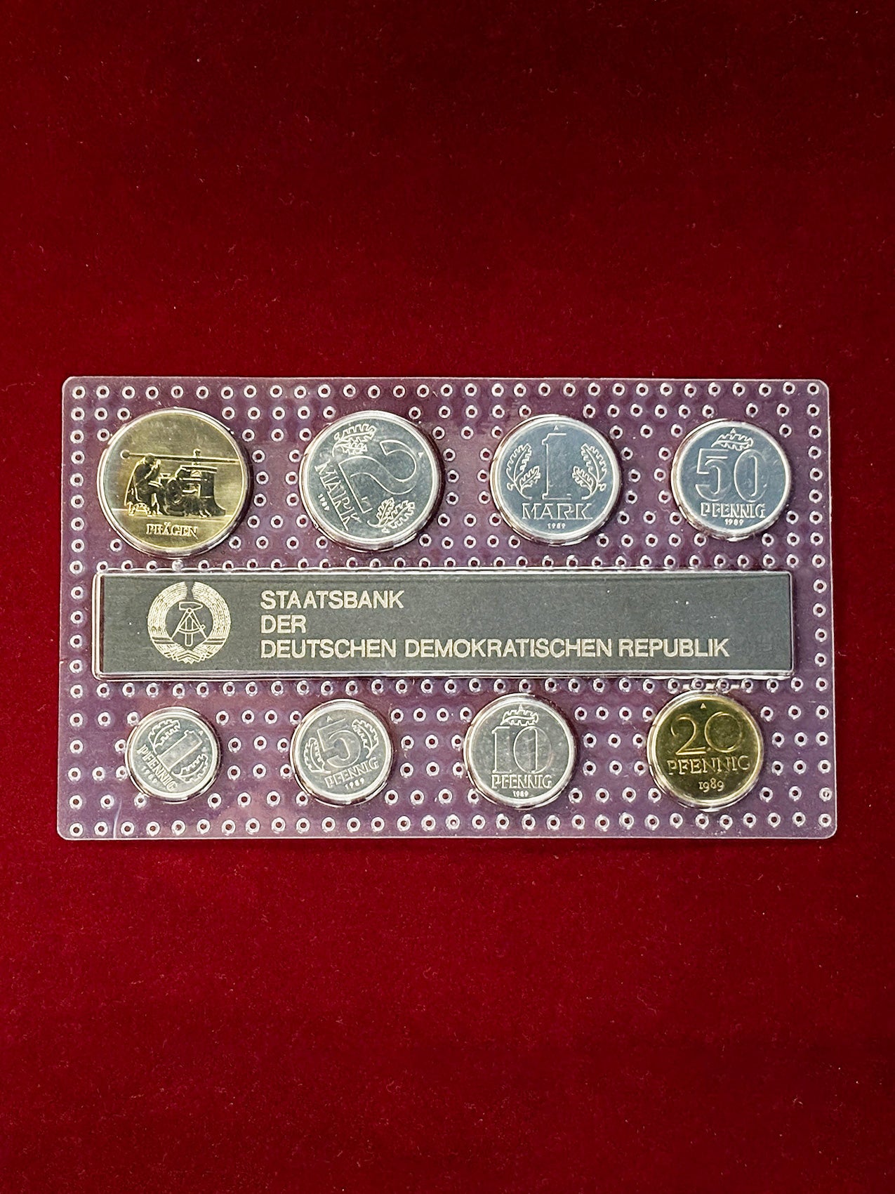 [East Germany] Mint set, 8 discs, 1989 [C-0000029]