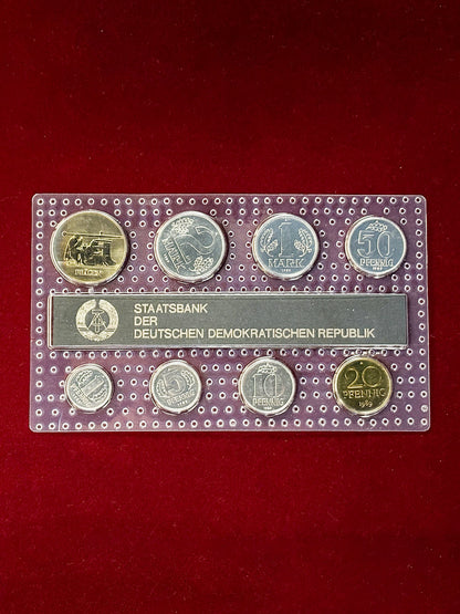 [East Germany] Mint set, 8 discs, 1989 [C-0000029]