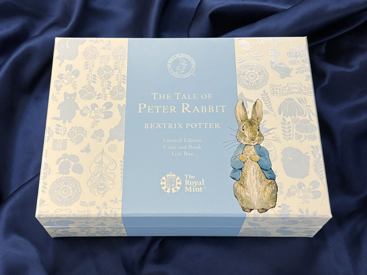 [UK] Peter Rabbit 50p Silver Proof Coin 2017 Limited Edition Gift Set with Picture Book [B-0000433]