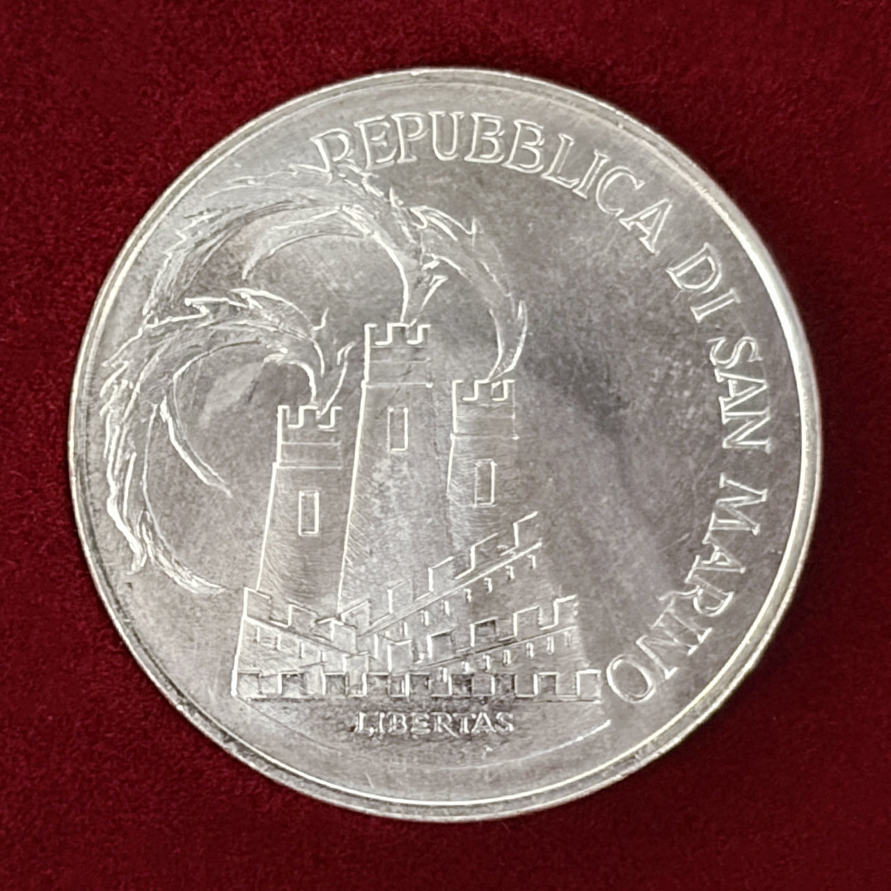 サンマリノ】1984年ロサンゼルスオリンピック記念 1000リラ 銀貨 1984