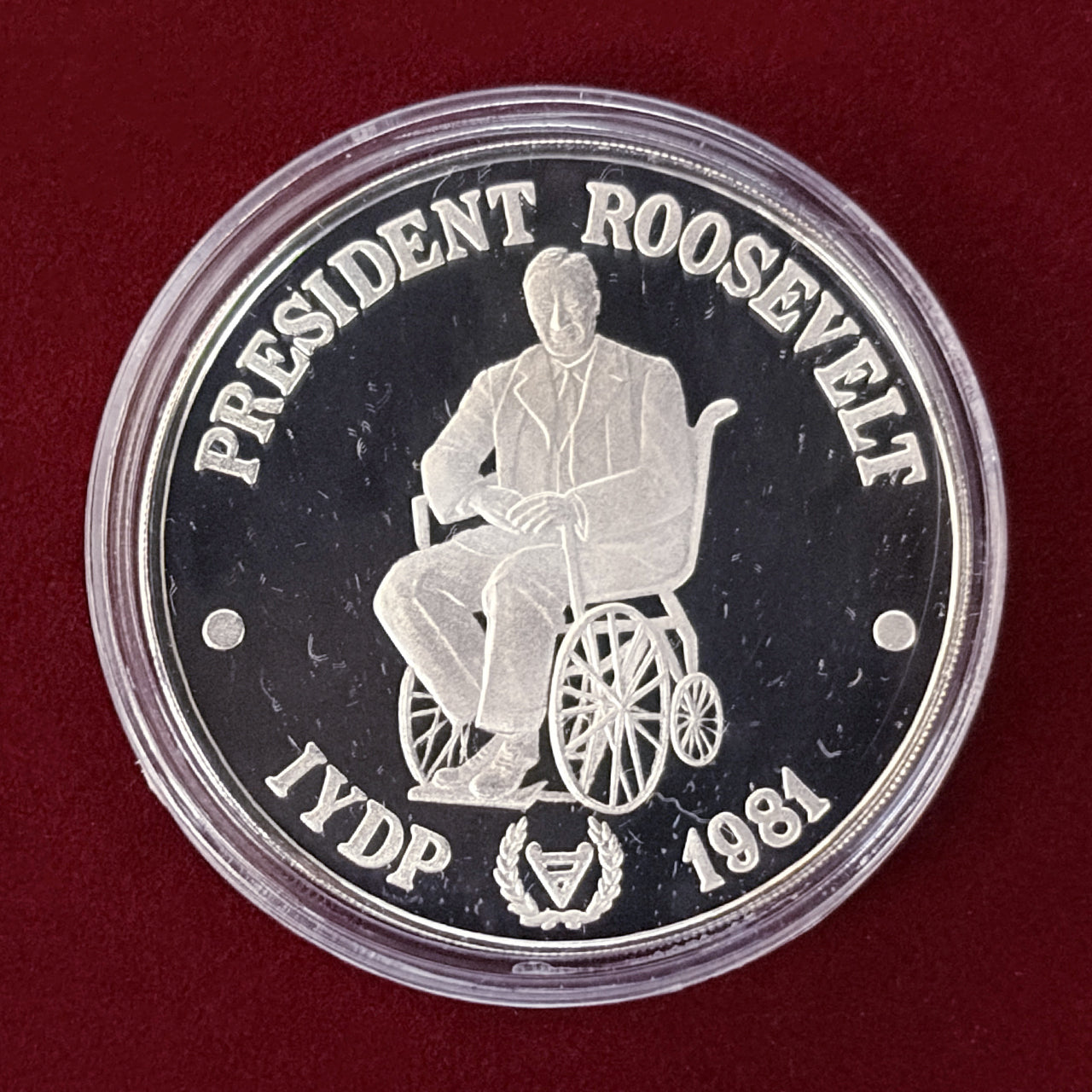 Western Samoa International Year of Disabled Persons Commemorative $10 Silver Proof Coin 1981 [B-0000544]