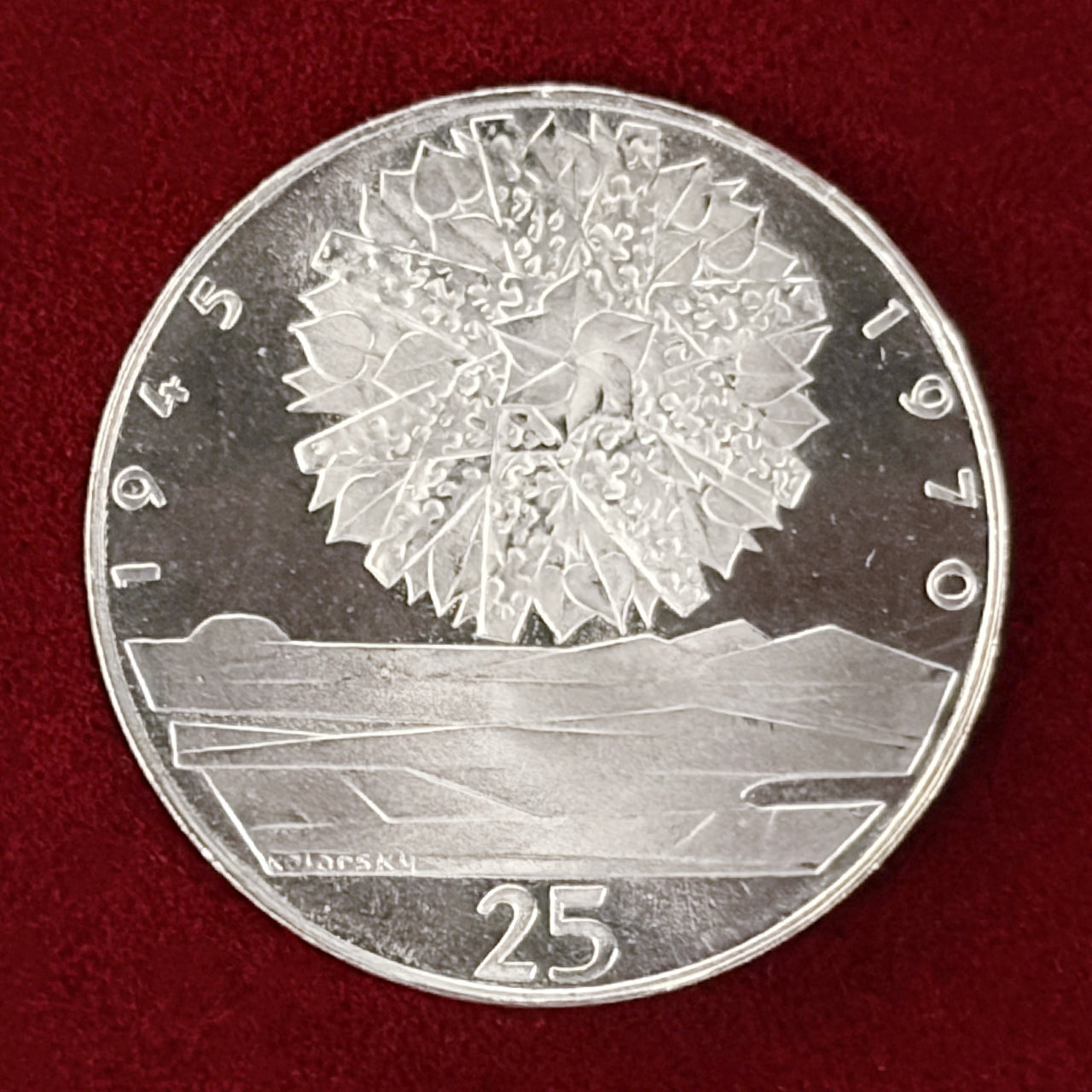 [Czechoslovakia] 25th Anniversary of the Liberation of Czechoslovakia 25 Crown Silver Proof Coin 1970 [B-0000561]