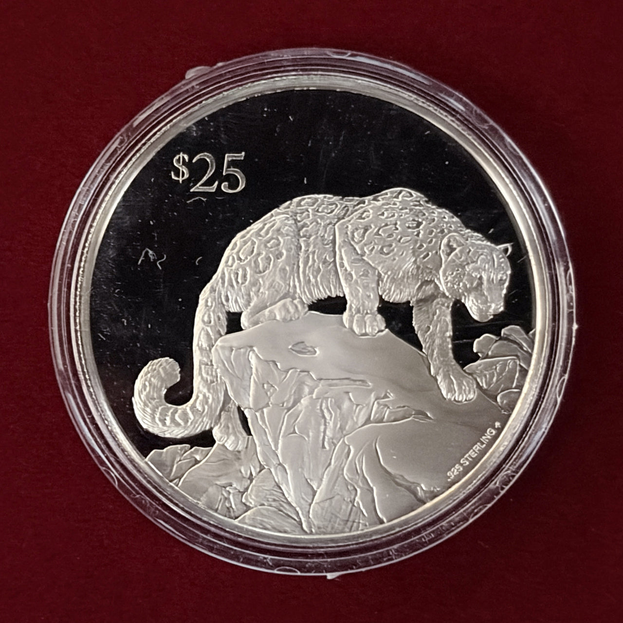 【英領ヴァージン諸島】ユキヒョウ 25ドル 銀貨 プルーフ 1993［B-0000630］