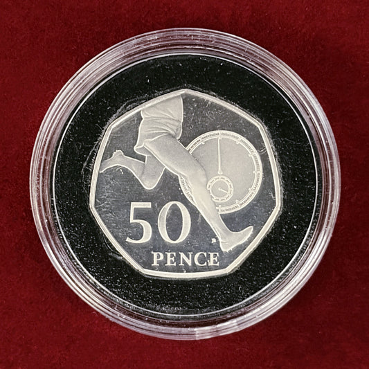 【イギリス】マイルレース4分突破50周年記念 50ペンス 銀貨 プルーフ ピエフォー 2004［B-0000709］