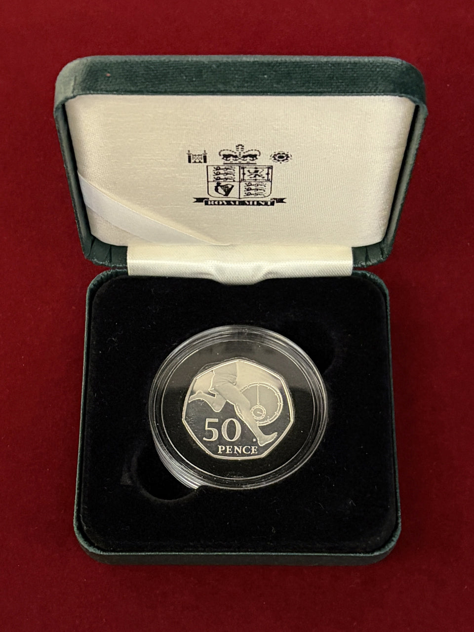 【イギリス】マイルレース4分突破50周年記念 50ペンス 銀貨 プルーフ ピエフォー 2004［B-0000709］