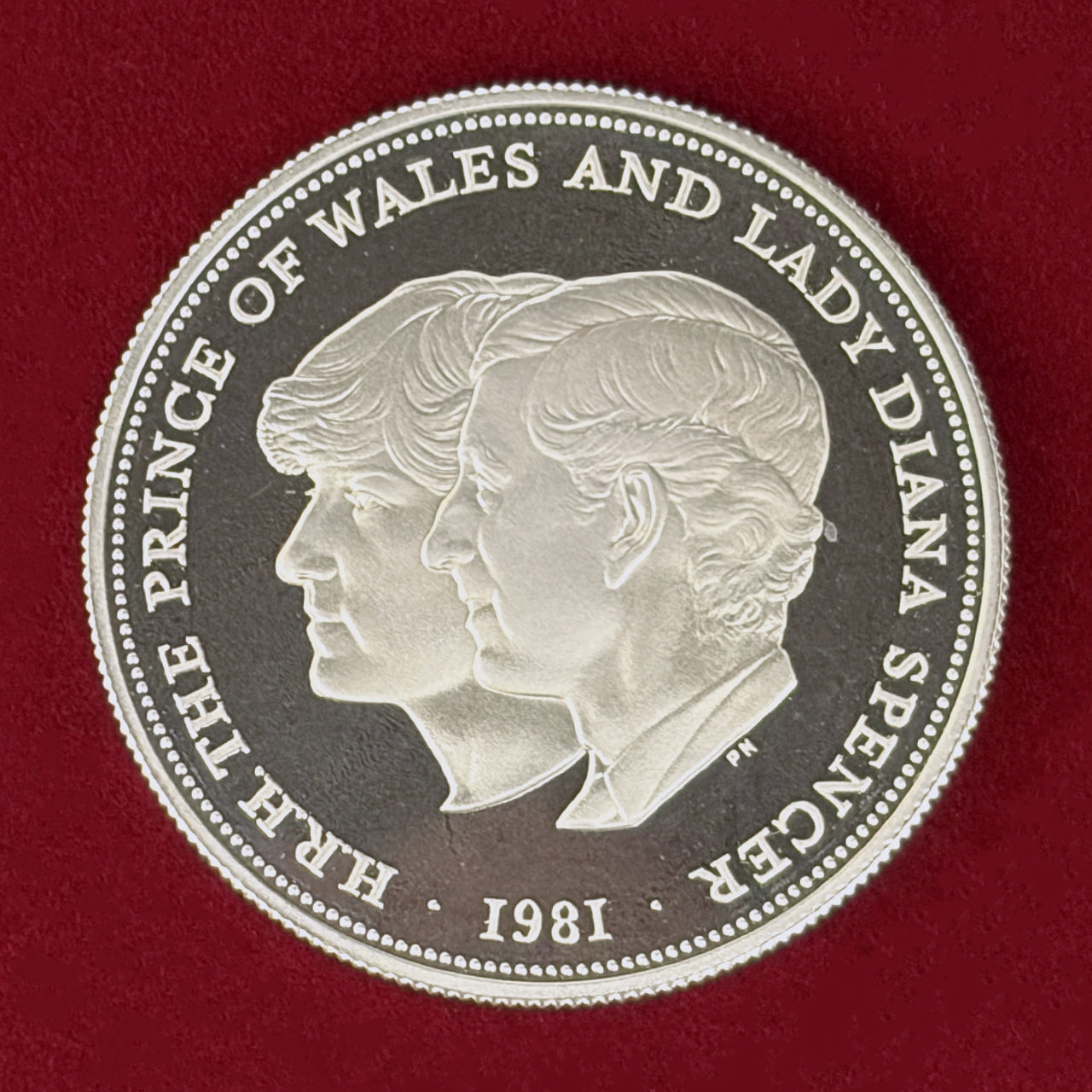 【United Kingdom】Prince Charles and Lady Diana Wedding Commemorative 25 Pence Silver Proof Coin 1981 [B-0000648]