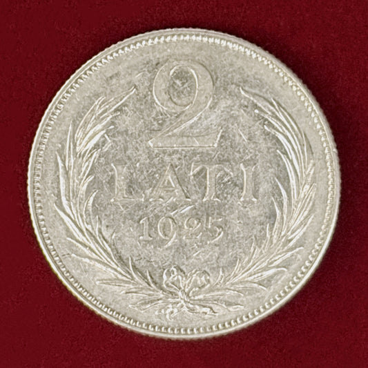 【ラトビア】2ラッツ 銀貨 1925［B-0000964］