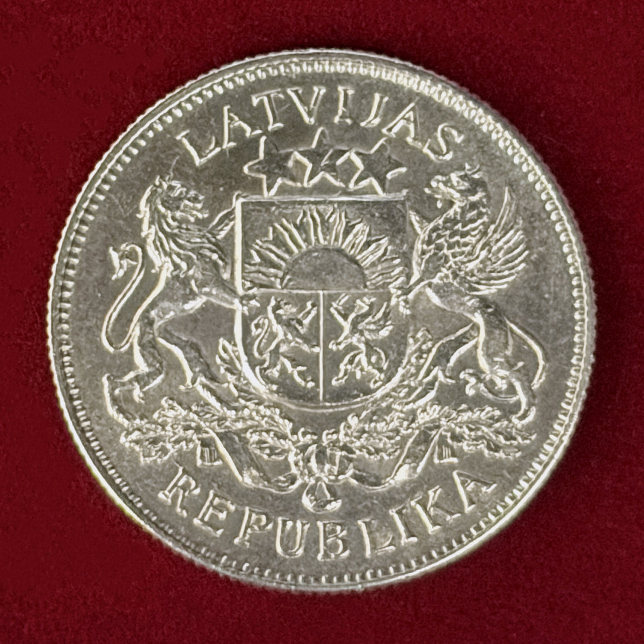 【ラトビア】2ラッツ 銀貨 1925［B-0000965］