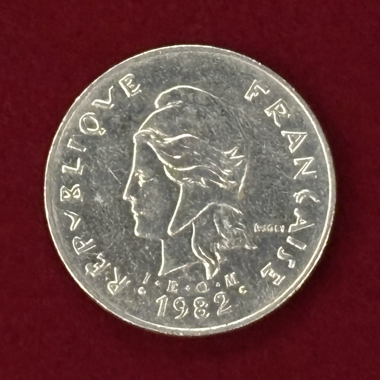 [French Polynesia] 50 Franc Nickel Coin 1982 [C-0000669]