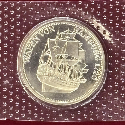 [Hamburg, Germany] Medal with Sailing Ship and Coat of Arms [C-0000773]