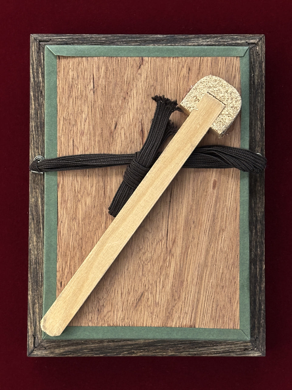 [UK] 50 pence cupronickel coin with Mini Cooper frame and stand set, 1998 [C-0000836]