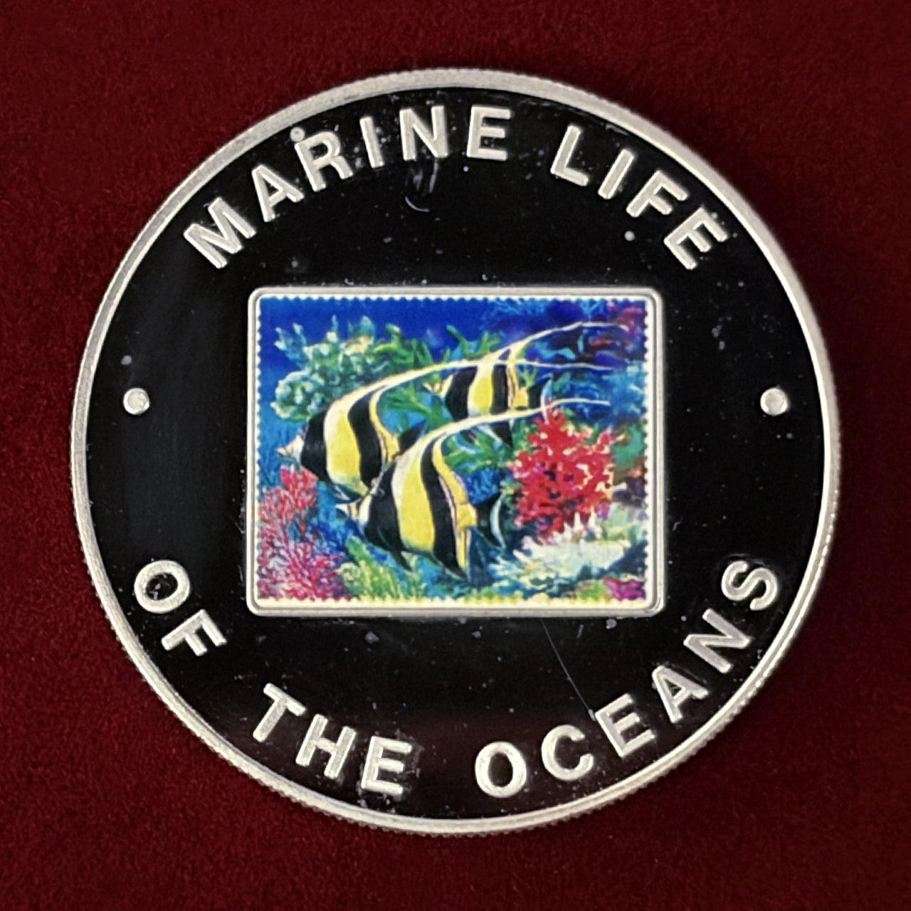 【ウガンダ】海の生き物 黄色と黒の縞模様の魚 1000シリング プルーフ 2002［C-0000881］