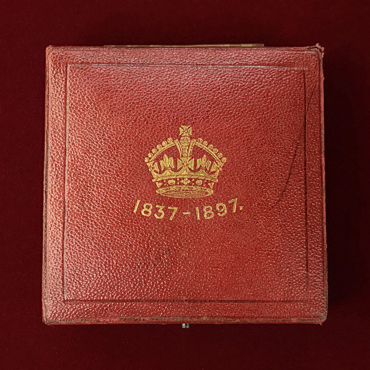 イギリス】ヴィクトリア女王即位60周年記念 ブロンズ製メダル 1897［C