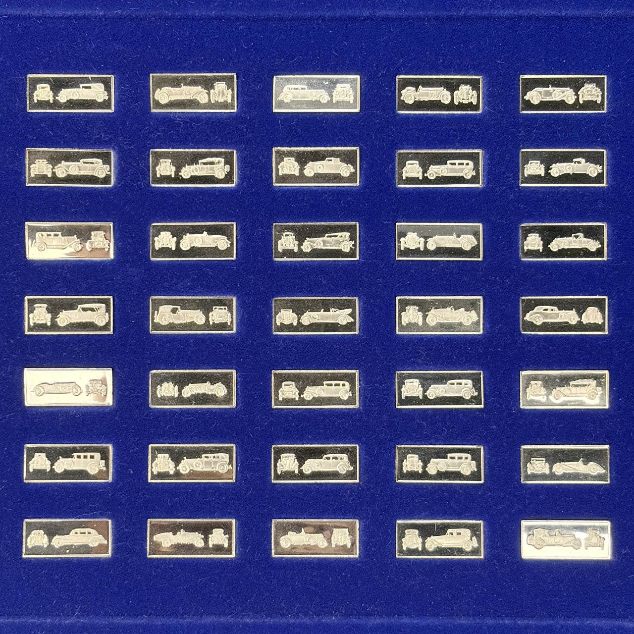 世界のクラシックカー シルバープレートセット 34枚組［C-0000953］