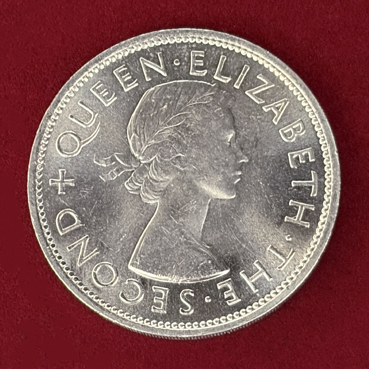 ニュージーランド】エリザベス2世戴冠式記念 クラウン 白銅貨 1953［C