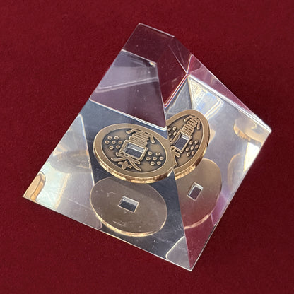 [Japan] 2000 Commemorative Paperweight 500 yen 2000 [C-0000513]