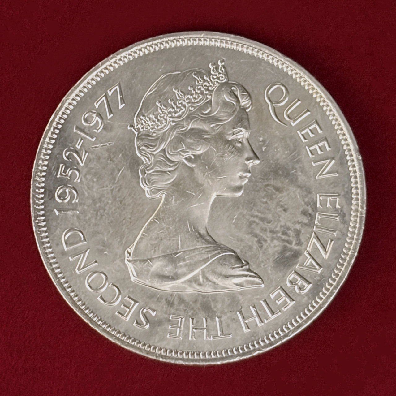 ガーンジー島】エリザベス2世在位25周年 25ペンス 白銅貨 1977［C