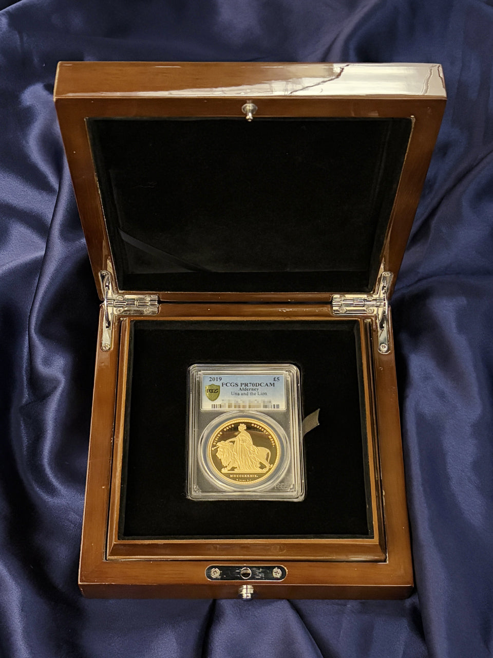 [Alderney] Una and the Lion 5 pound gold coin, Proof, 2019, PCGS PR70DCAM [F-0000004]