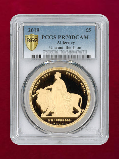 【オルダニー島】ウナ＆ライオン 5ポンド 金貨 プルーフ 2019 PCGS PR70DCAM［F-0000009］
